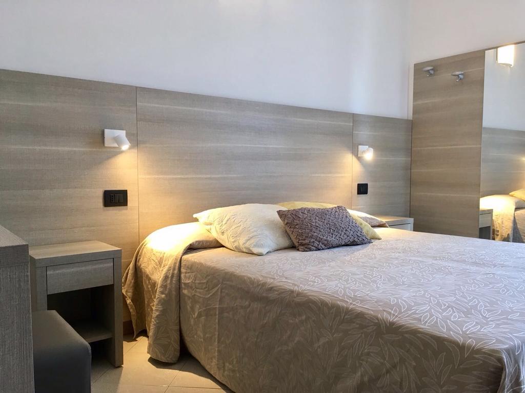 Hotel Daniela ريميني المظهر الخارجي الصورة